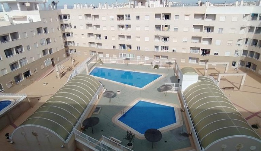 Återförsäljning - Apartment -
Torrevieja - CASCO URBANO