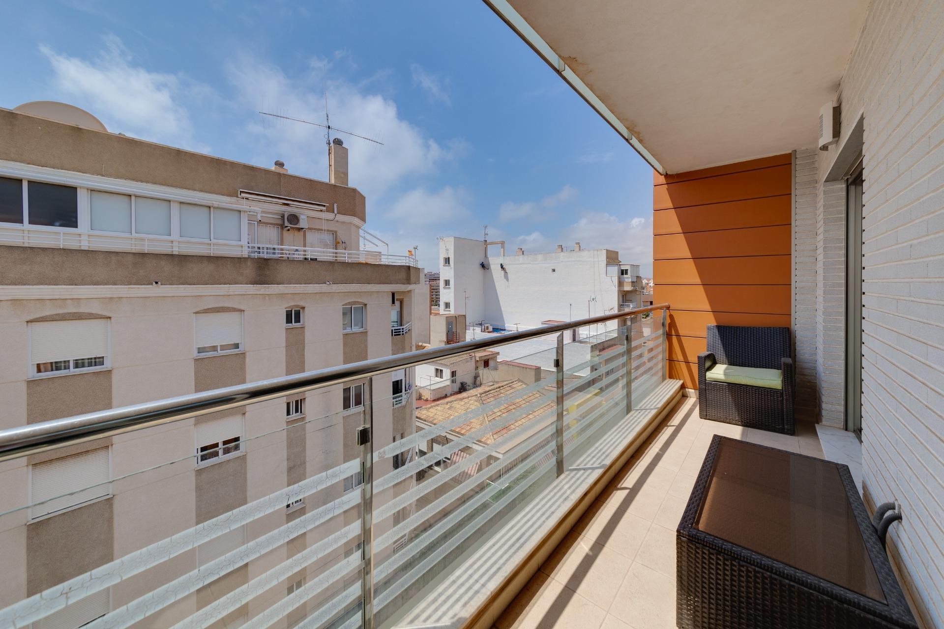 Återförsäljning - Apartment -
Torrevieja - Centro