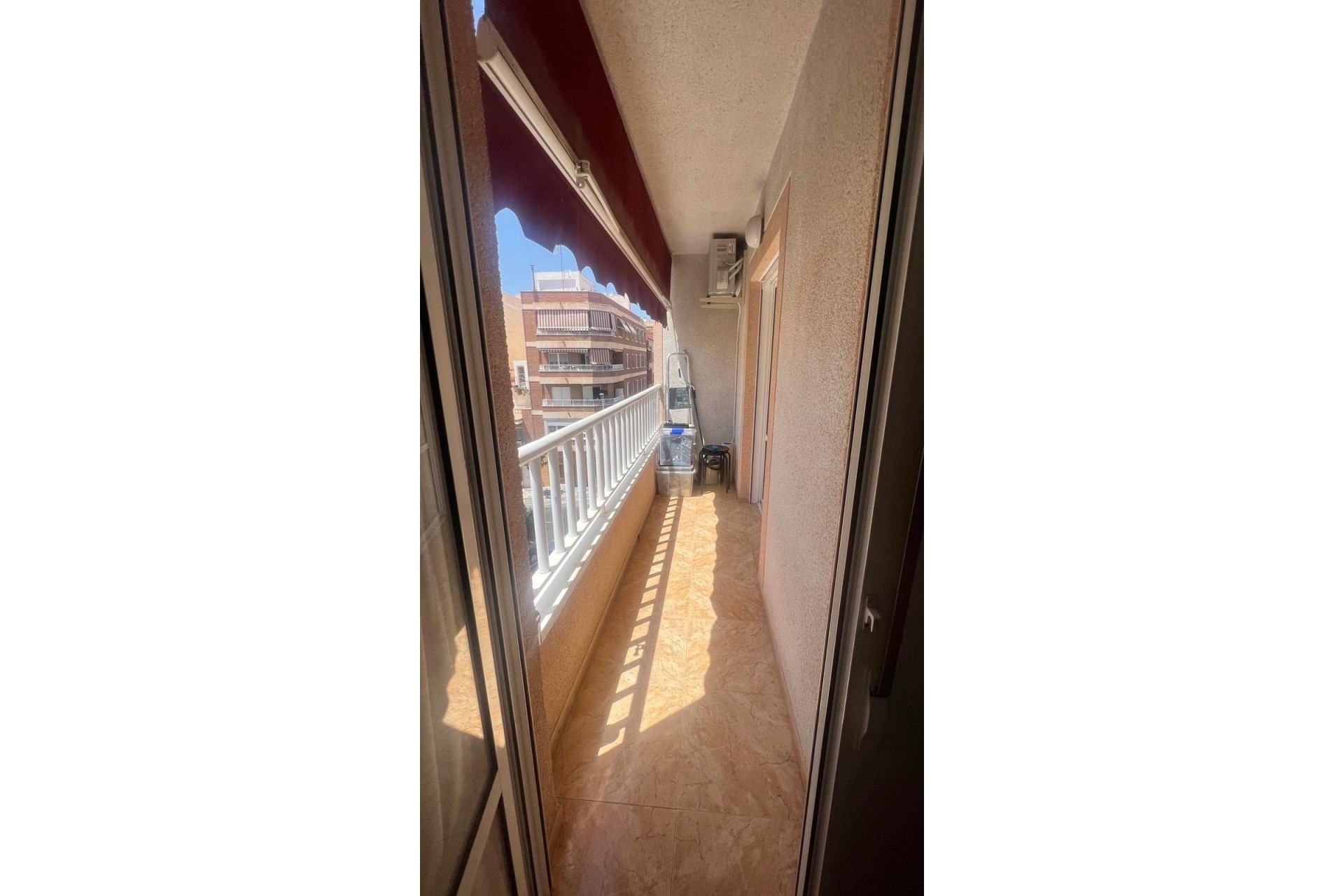 Återförsäljning - Apartment -
Torrevieja - Centro