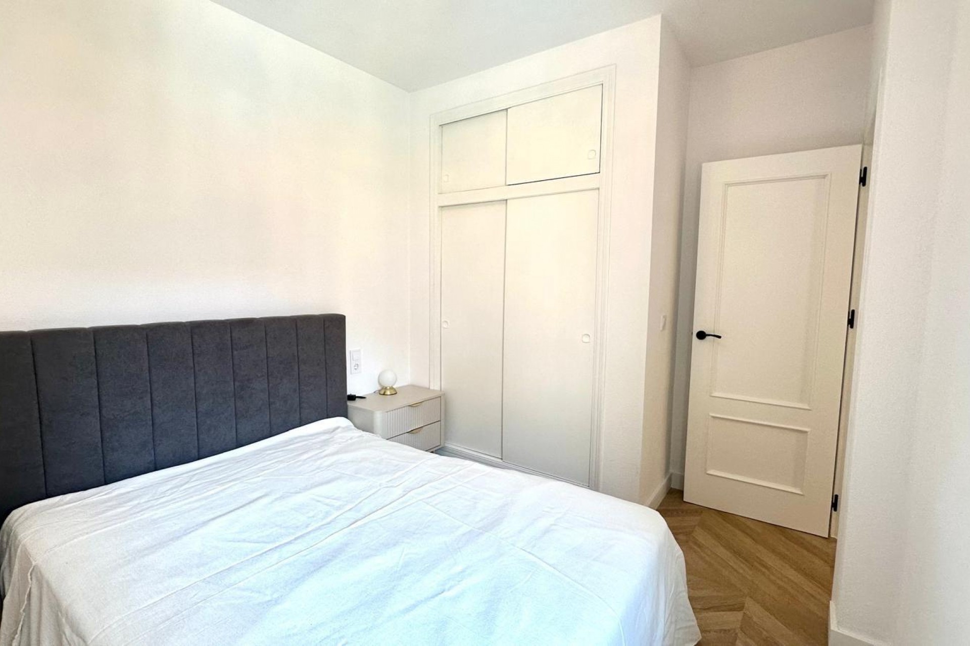 Återförsäljning - Apartment -
Torrevieja - Centro