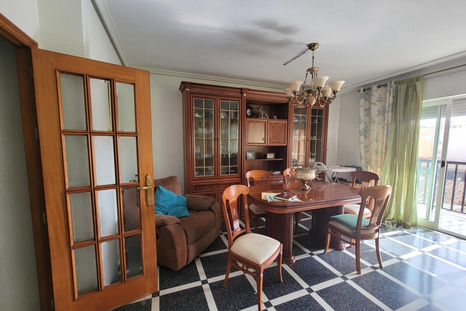 Återförsäljning - Apartment -
Torrevieja - Centro