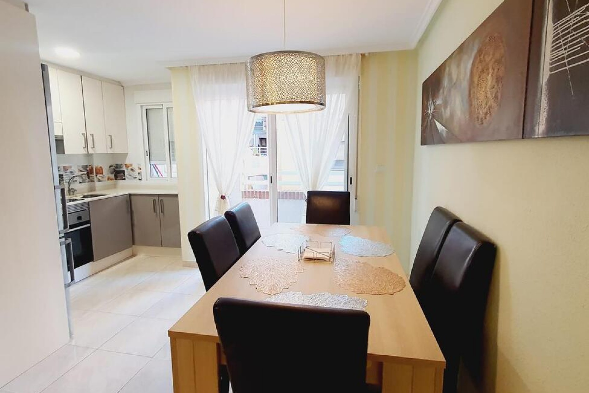 Återförsäljning - Apartment -
Torrevieja - Centro