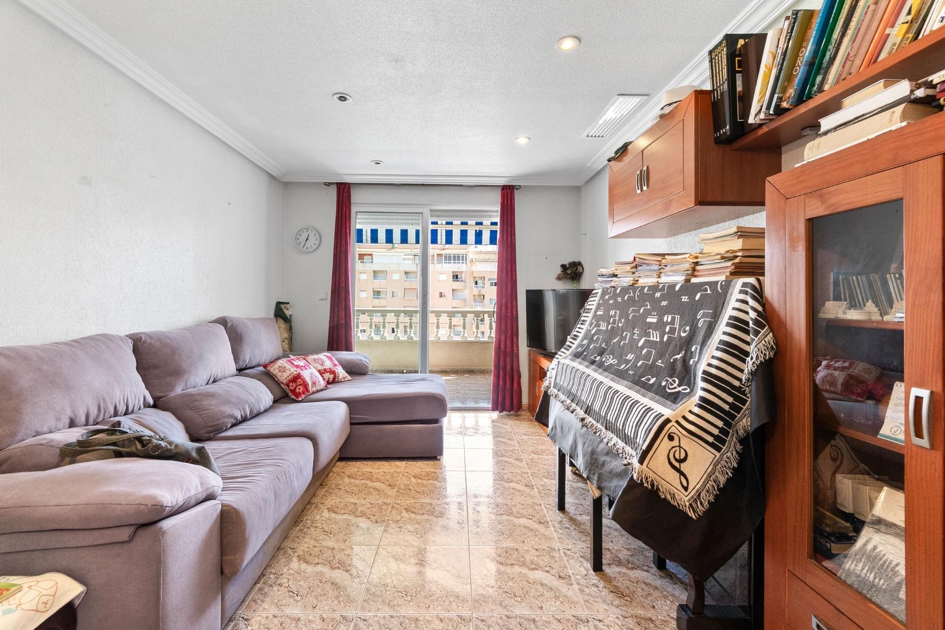 Återförsäljning - Apartment -
Torrevieja - Centro
