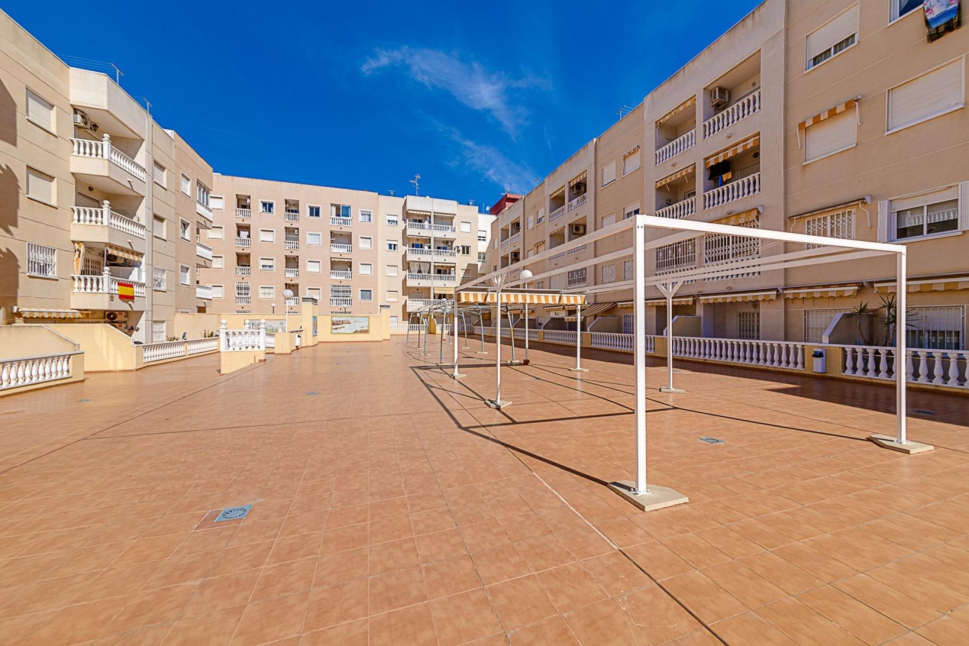 Återförsäljning - Apartment -
Torrevieja - Centro
