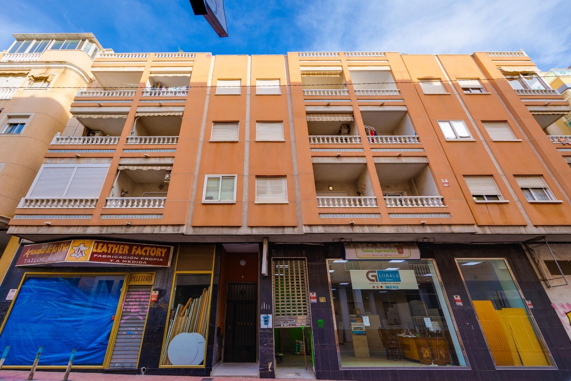 Återförsäljning - Apartment -
Torrevieja - Centro