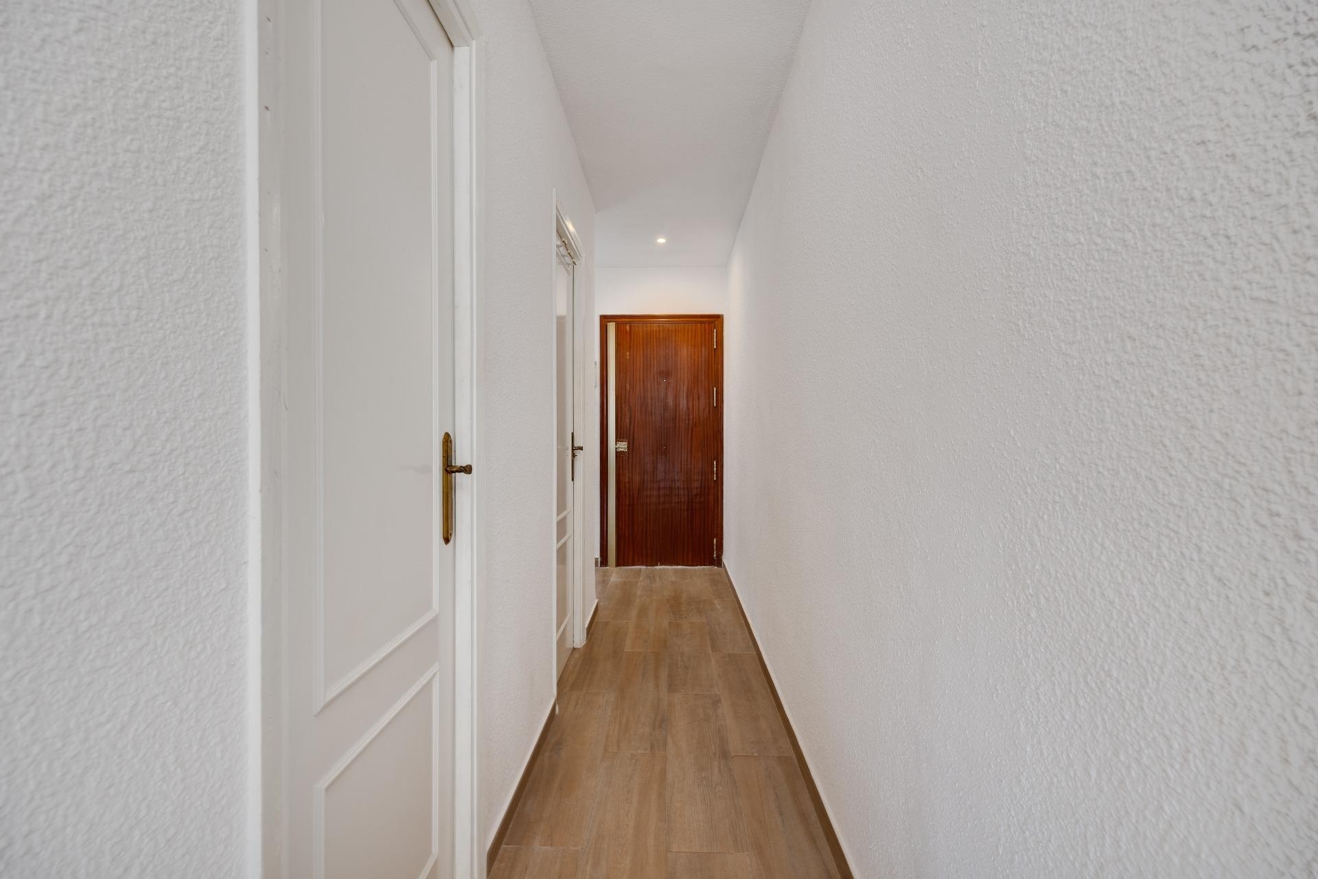 Återförsäljning - Apartment -
Torrevieja - Centro