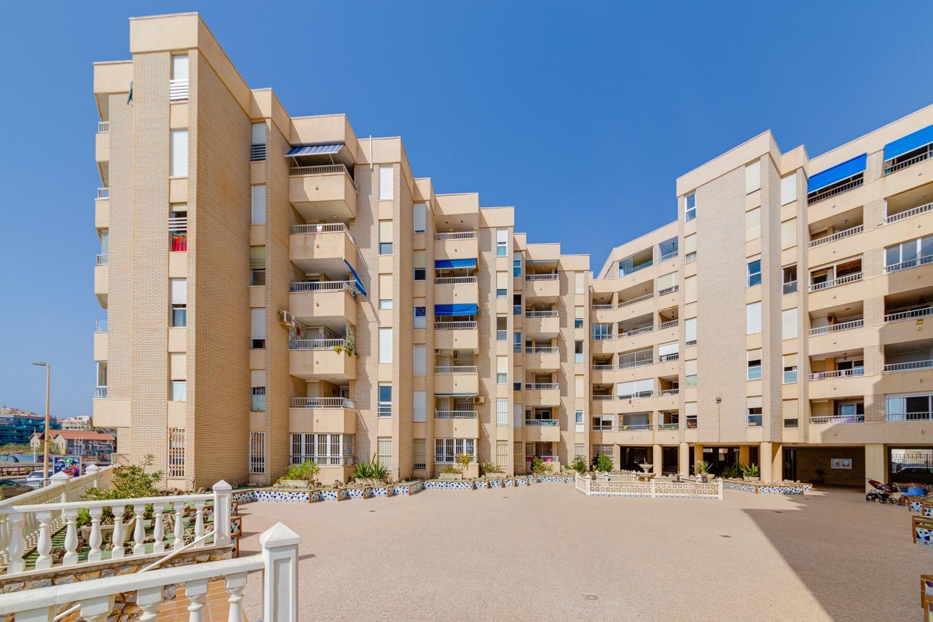 Återförsäljning - Apartment -
Torrevieja - Centro