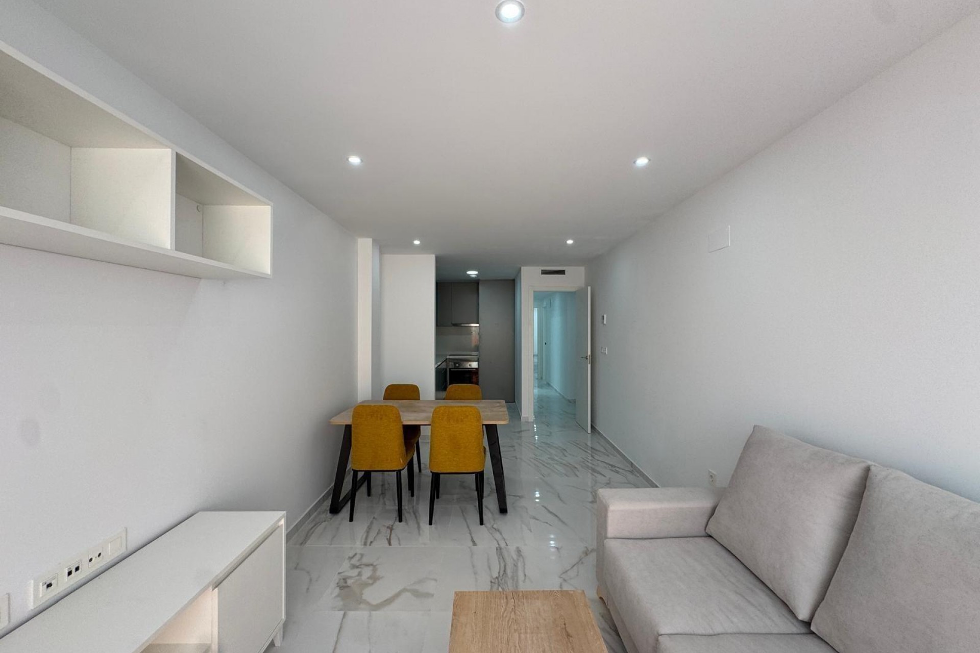 Återförsäljning - Apartment -
Torrevieja - Centro