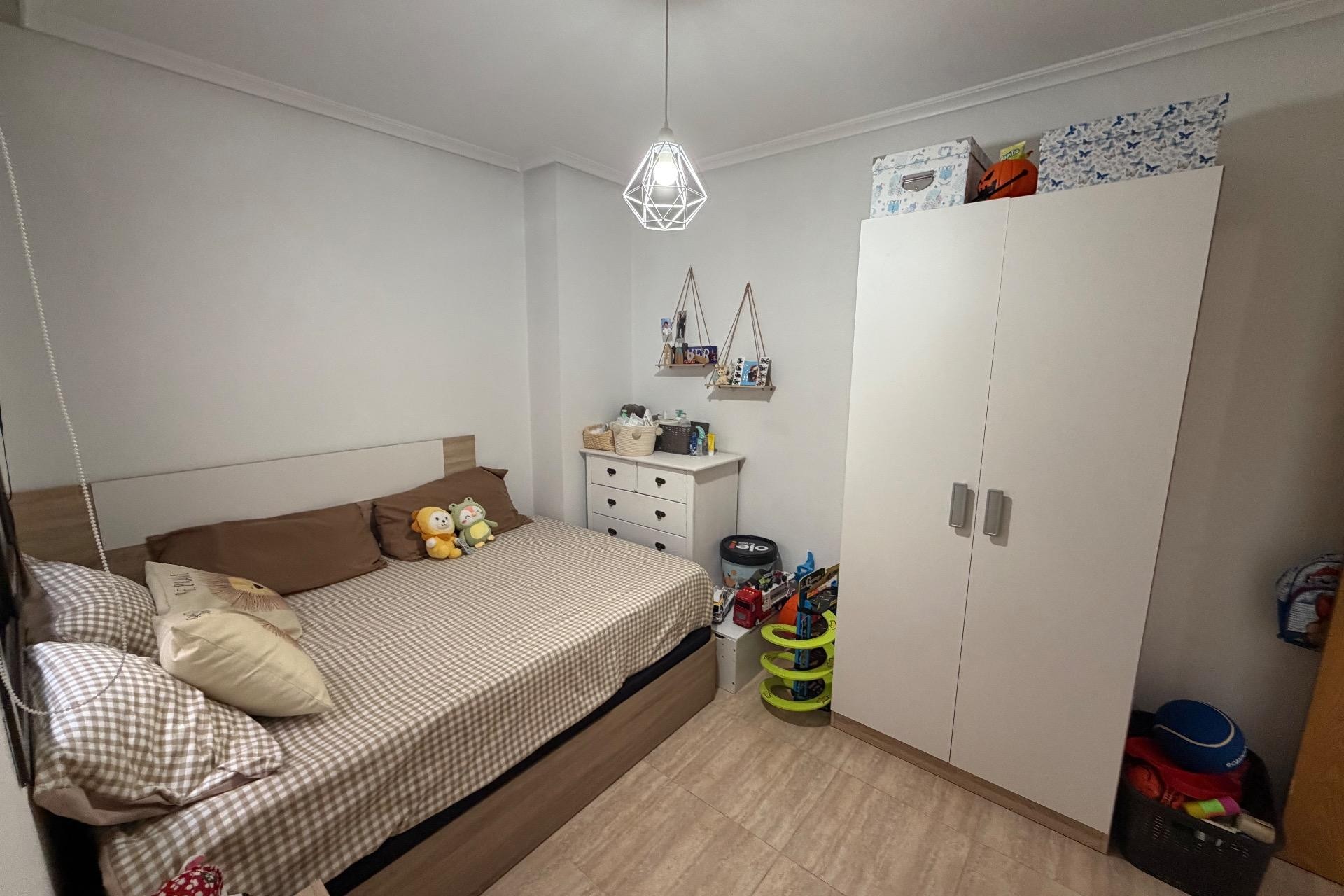 Återförsäljning - Apartment -
Torrevieja - Centro