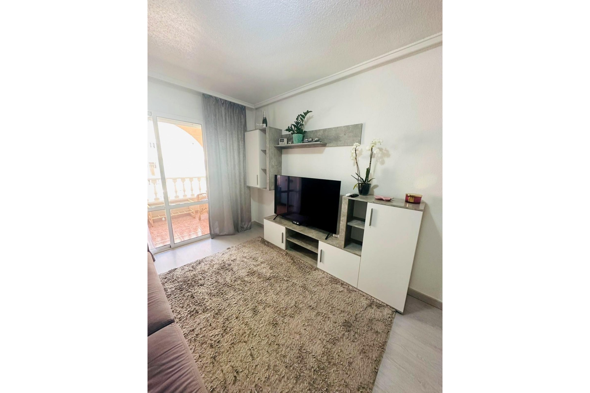 Återförsäljning - Apartment -
Torrevieja - Centro