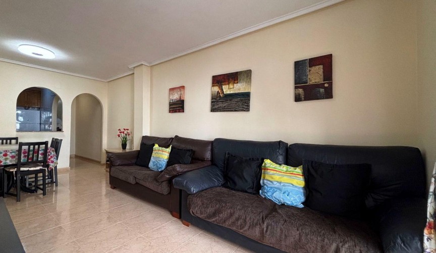 Återförsäljning - Apartment -
Torrevieja - Centro