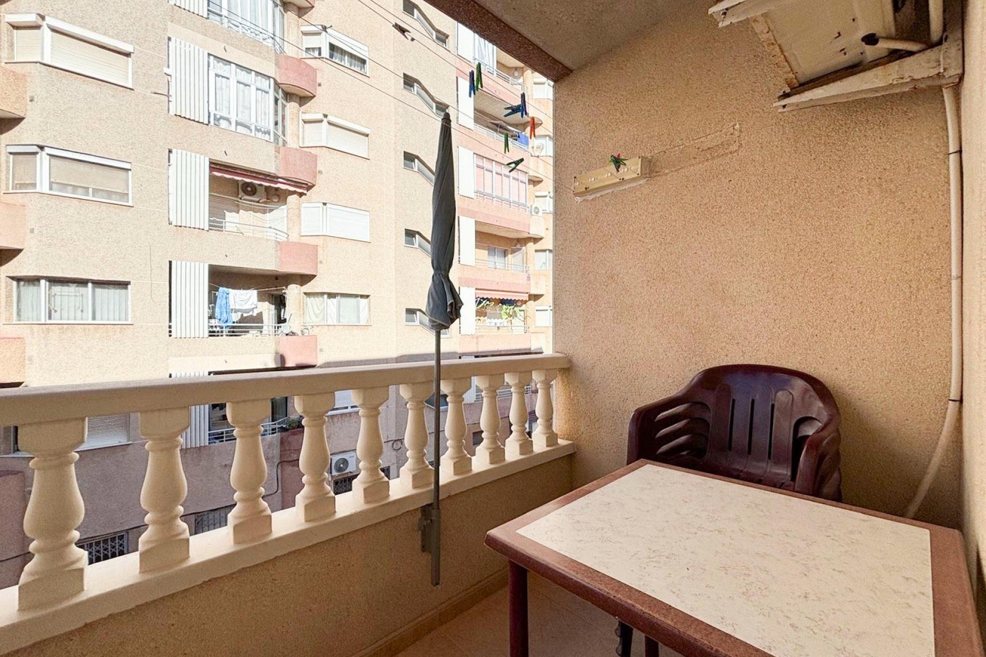 Återförsäljning - Apartment -
Torrevieja - Centro