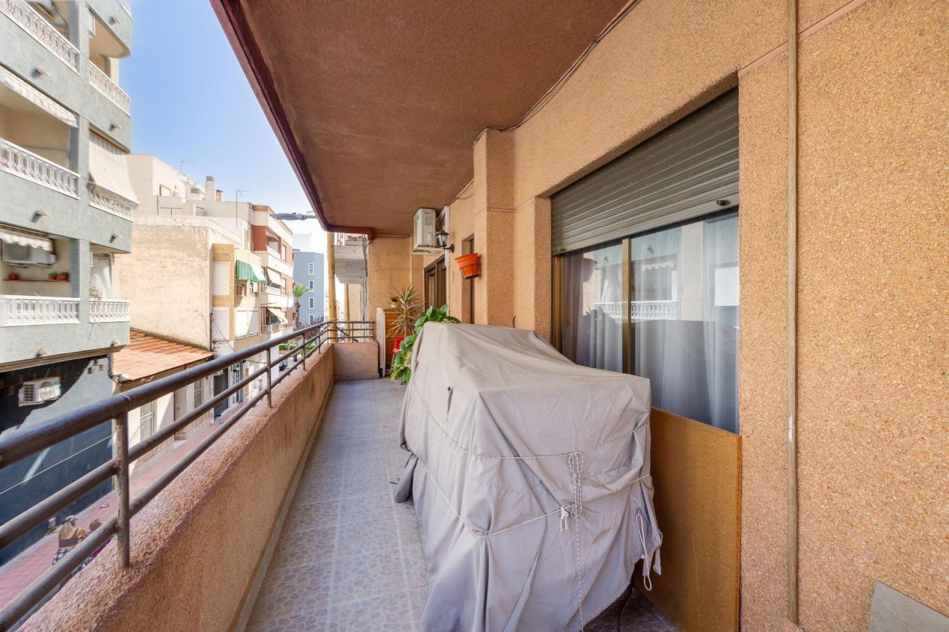 Återförsäljning - Apartment -
Torrevieja - Centro