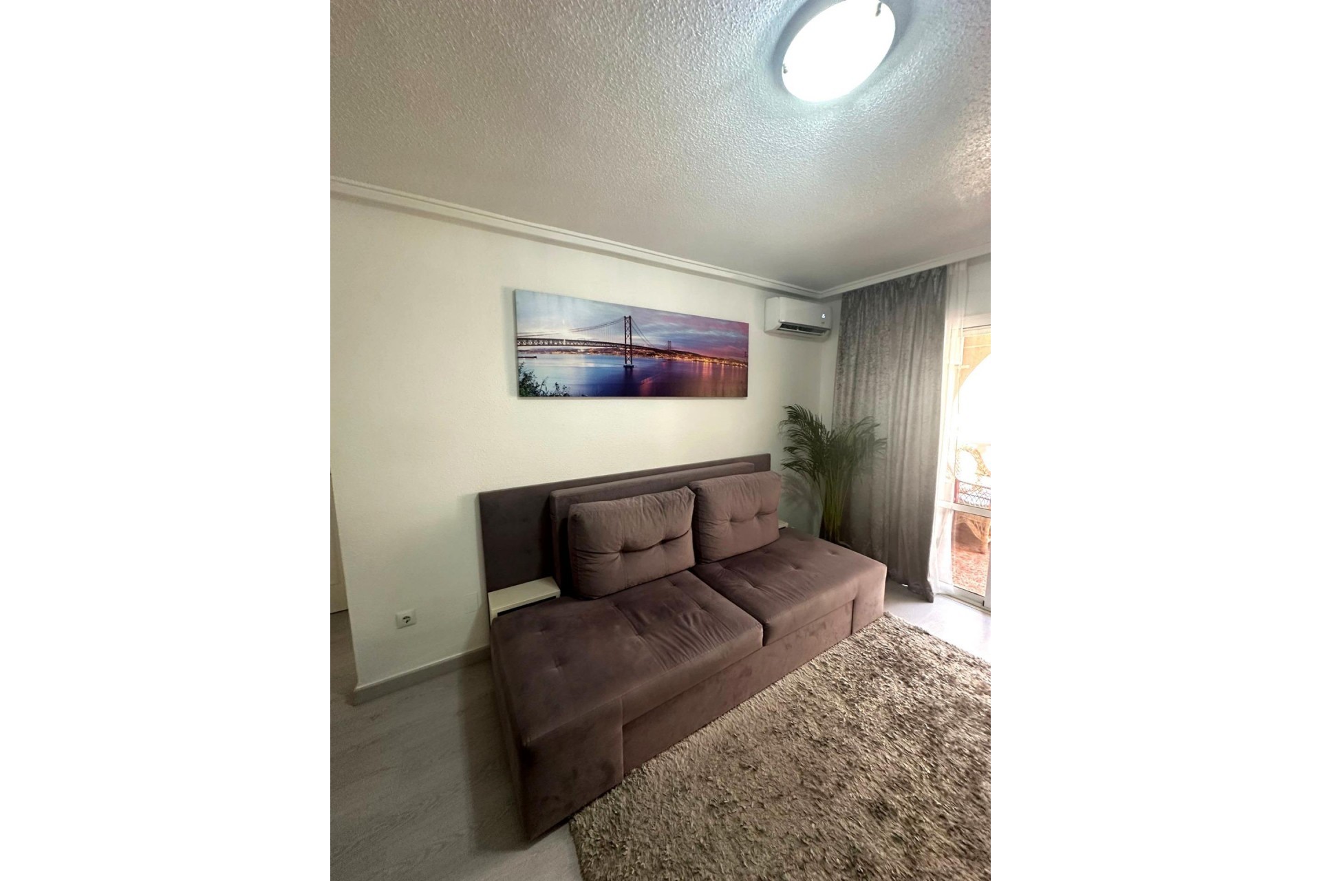 Återförsäljning - Apartment -
Torrevieja - Centro