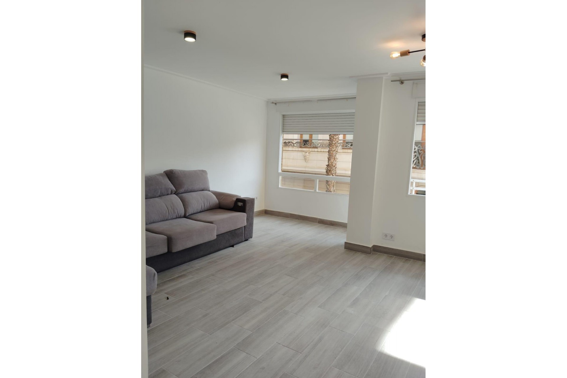 Återförsäljning - Apartment -
Torrevieja - Centro