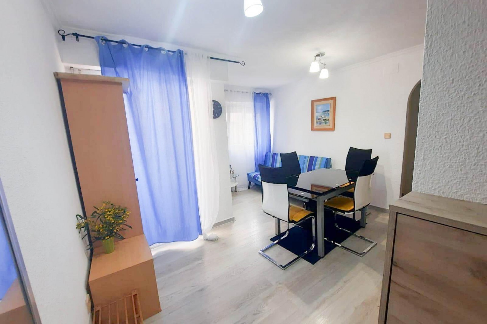 Återförsäljning - Apartment -
Torrevieja - Centro