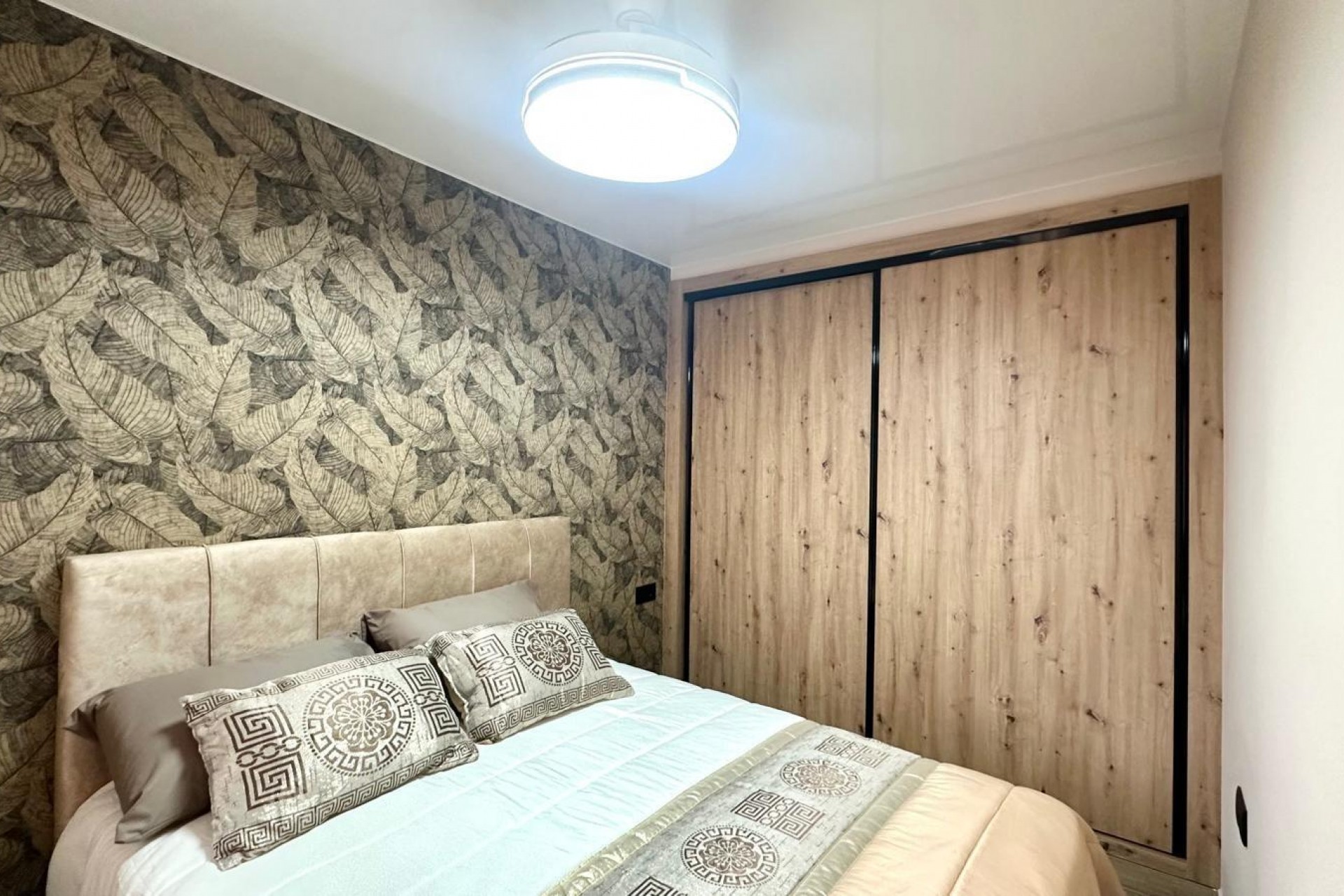 Återförsäljning - Apartment -
Torrevieja - Centro