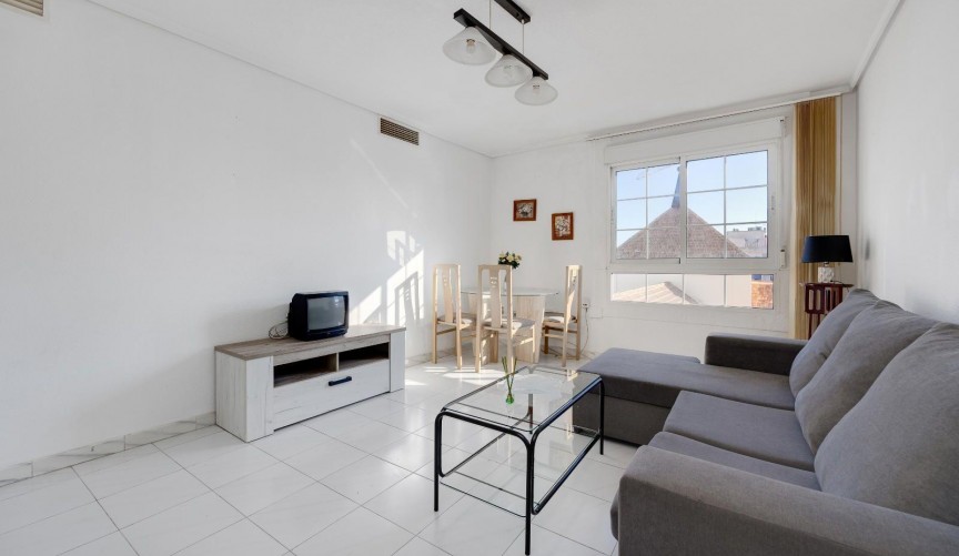 Återförsäljning - Apartment -
Torrevieja - Centro