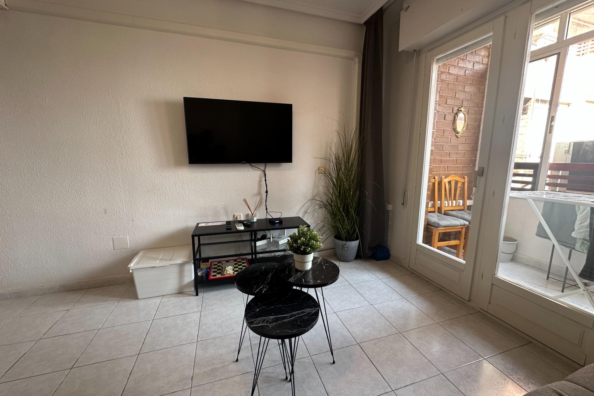 Återförsäljning - Apartment -
Torrevieja - Centro
