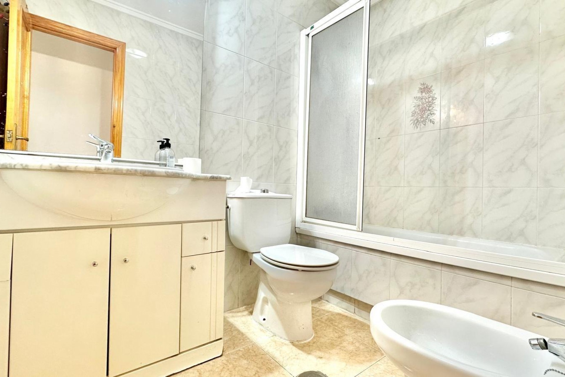 Återförsäljning - Apartment -
Torrevieja - Centro