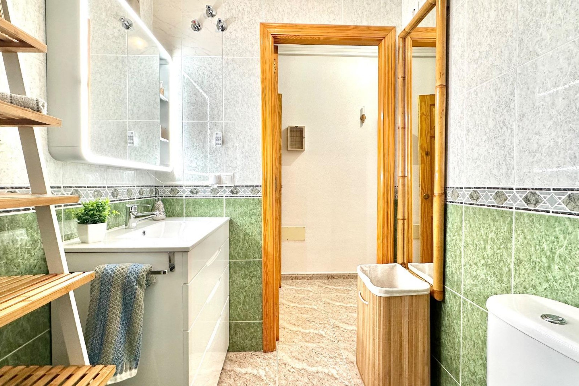 Återförsäljning - Apartment -
Torrevieja - Centro