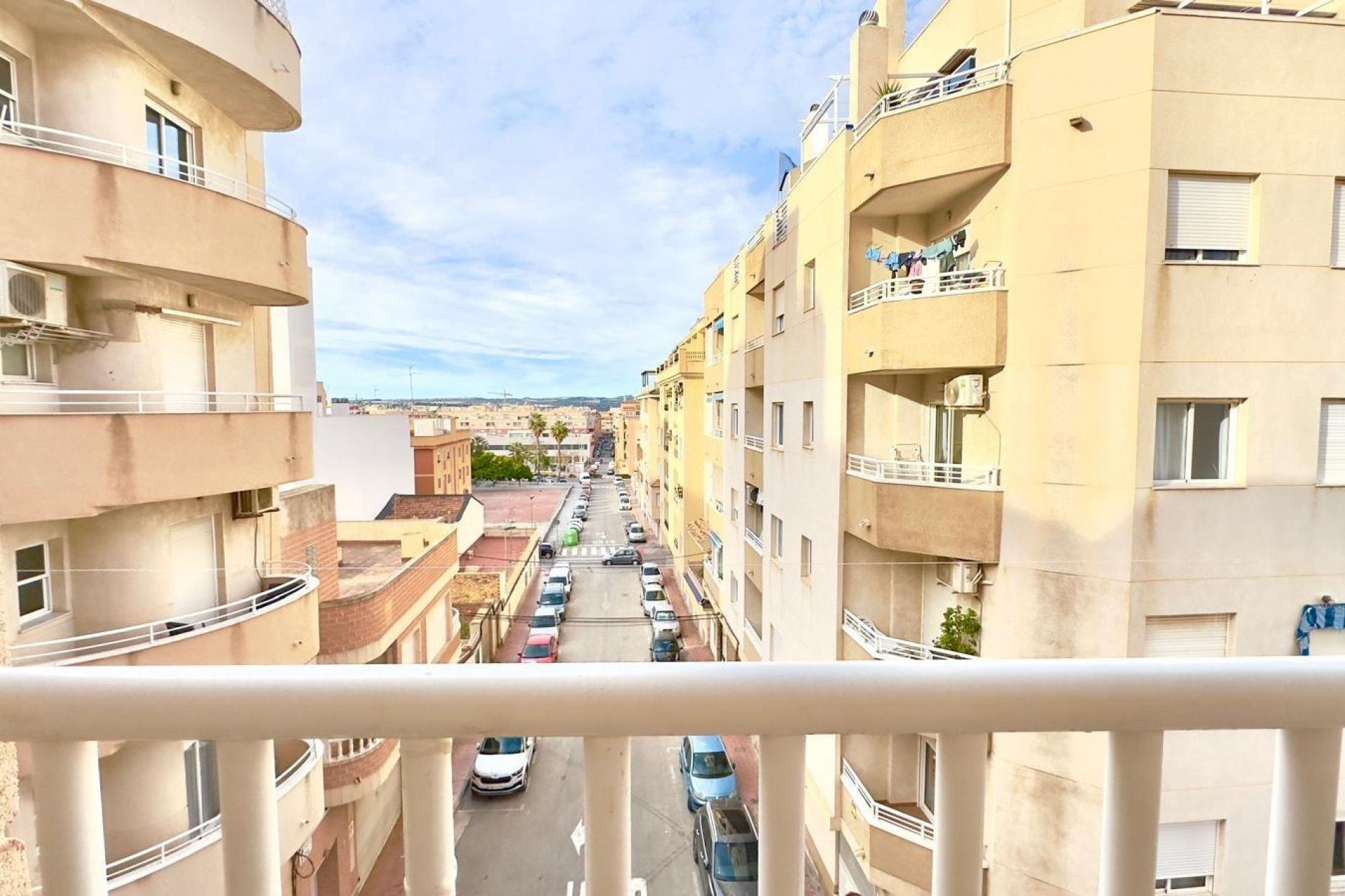 Återförsäljning - Apartment -
Torrevieja - Centro