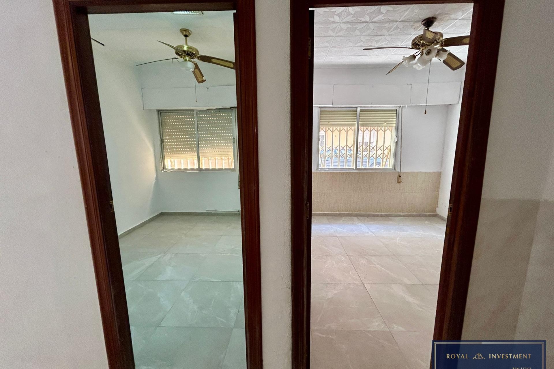 Återförsäljning - Apartment -
Torrevieja - Centro