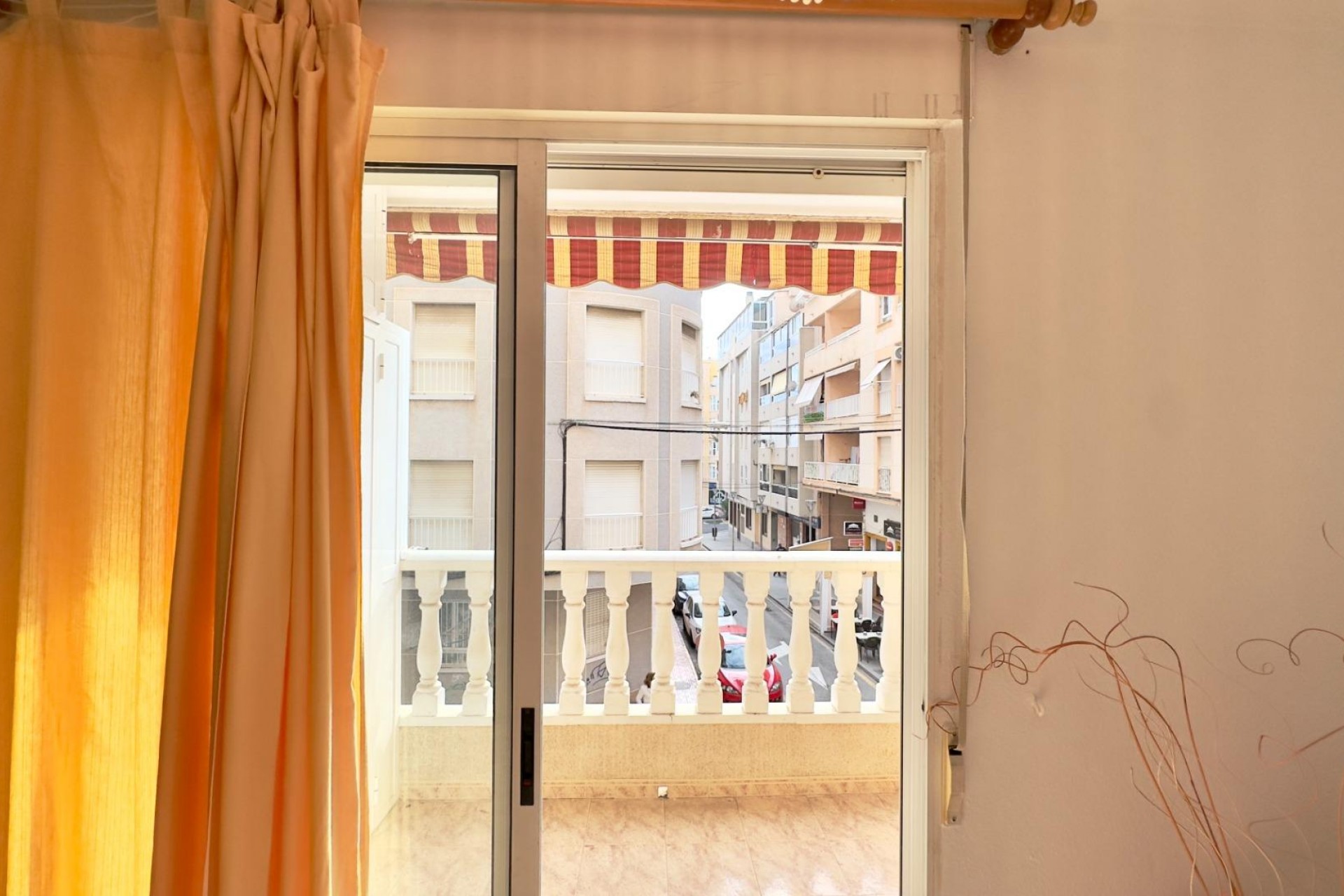 Återförsäljning - Apartment -
Torrevieja - Centro