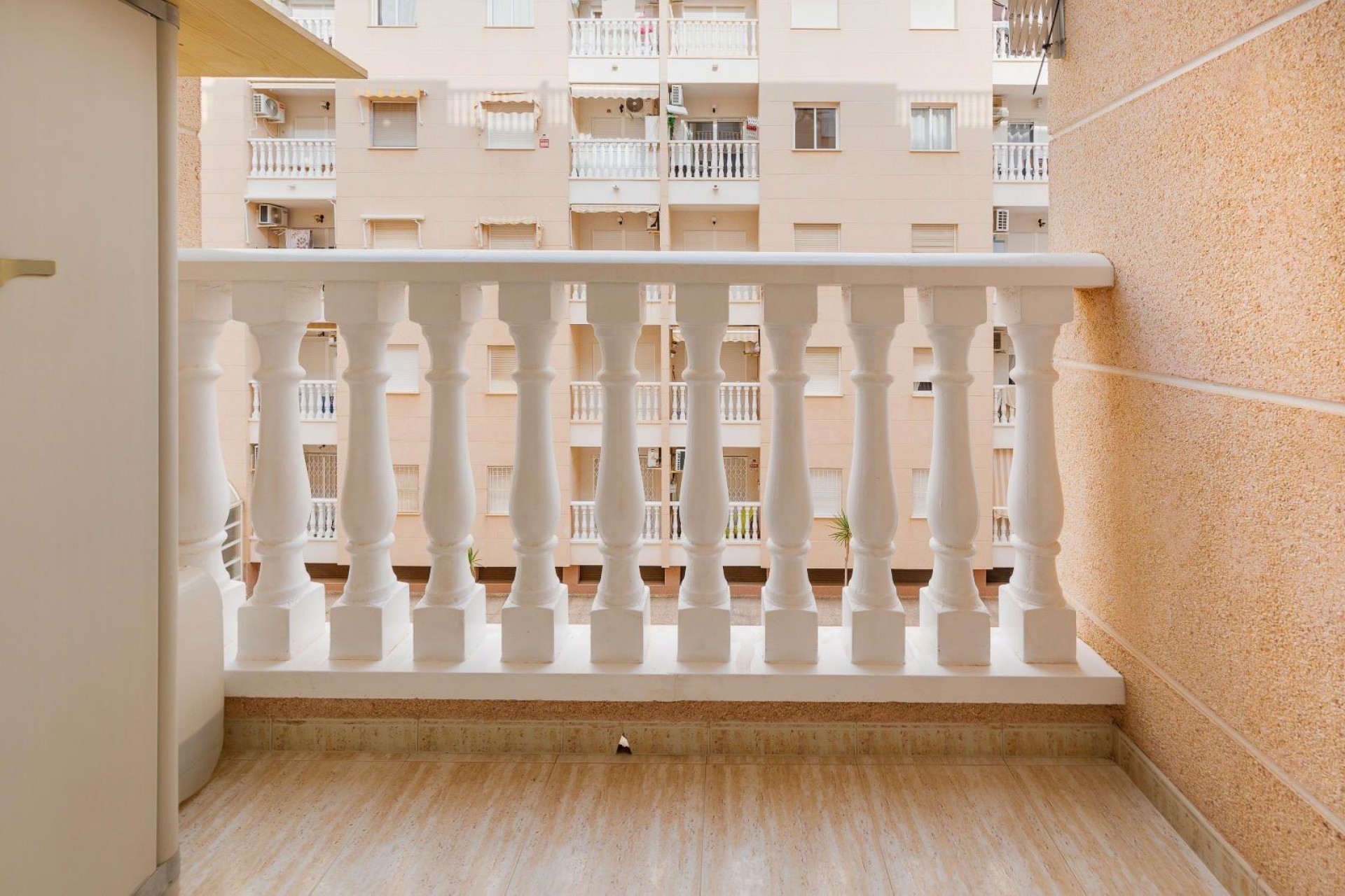 Återförsäljning - Apartment -
Torrevieja - Centro