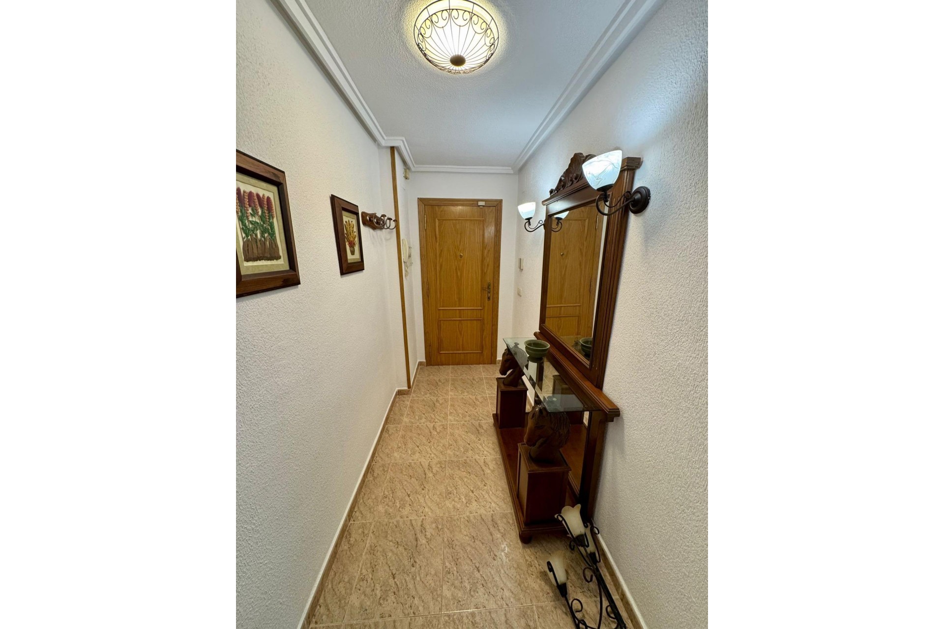 Återförsäljning - Apartment -
Torrevieja - Centro