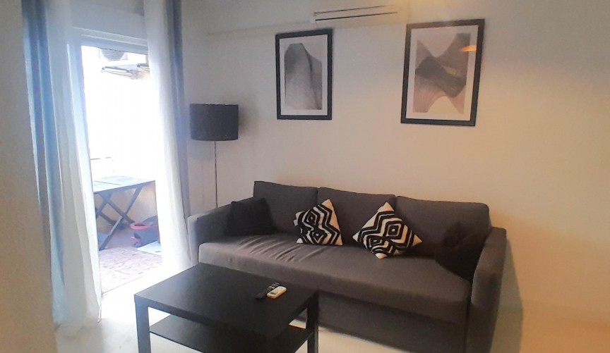 Återförsäljning - Apartment -
Torrevieja - Centro