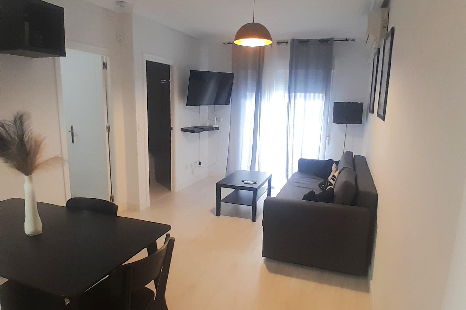 Återförsäljning - Apartment -
Torrevieja - Centro