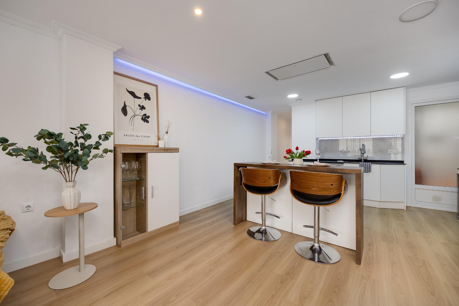 Återförsäljning - Apartment -
Torrevieja - Centro