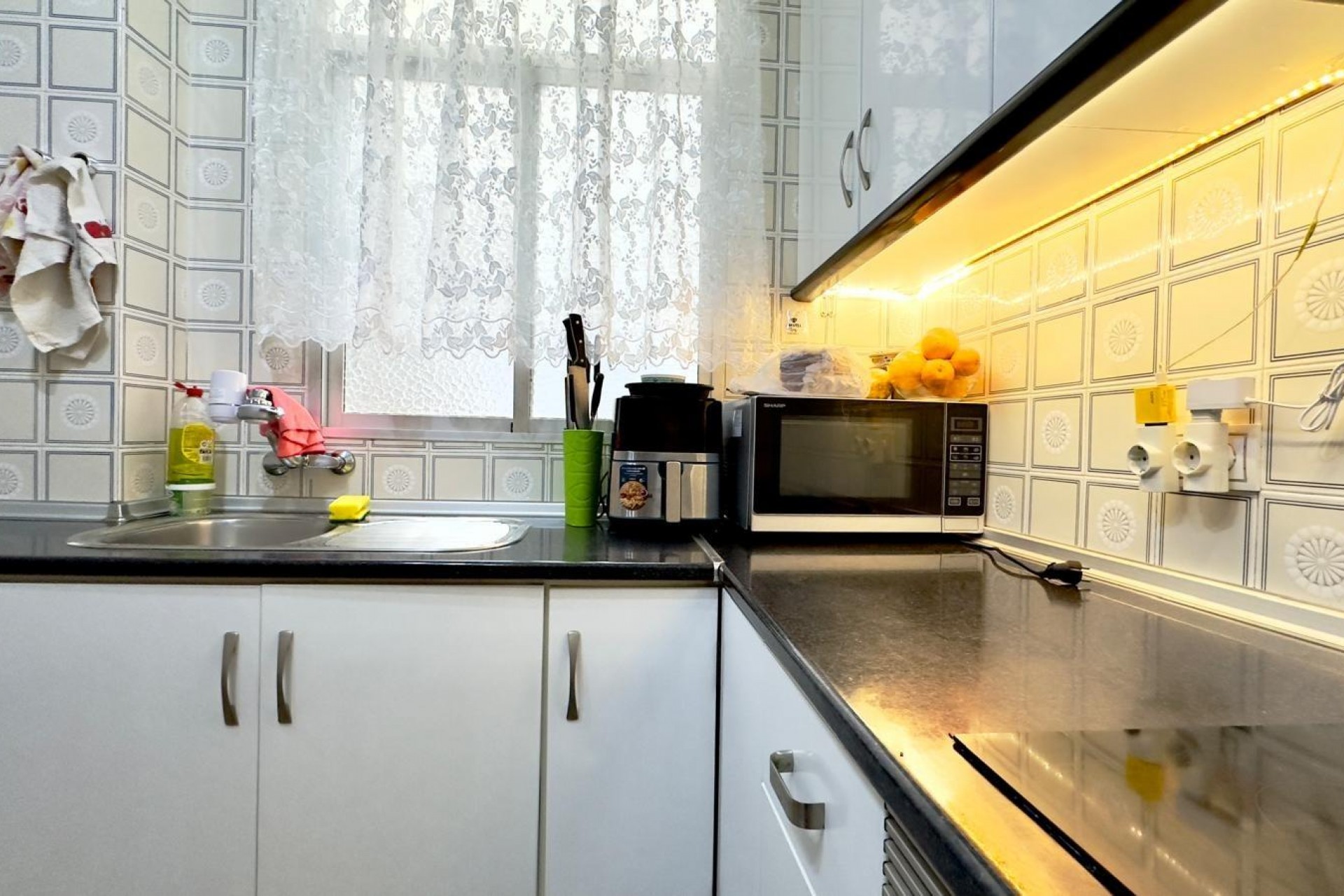 Återförsäljning - Apartment -
Torrevieja - Centro