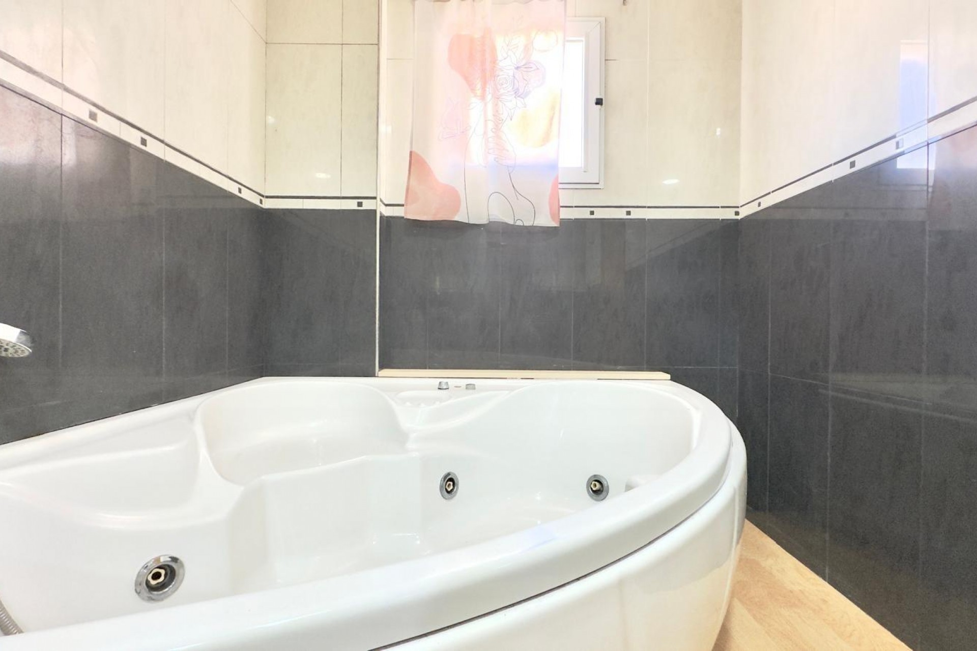 Återförsäljning - Apartment -
Torrevieja - Centro