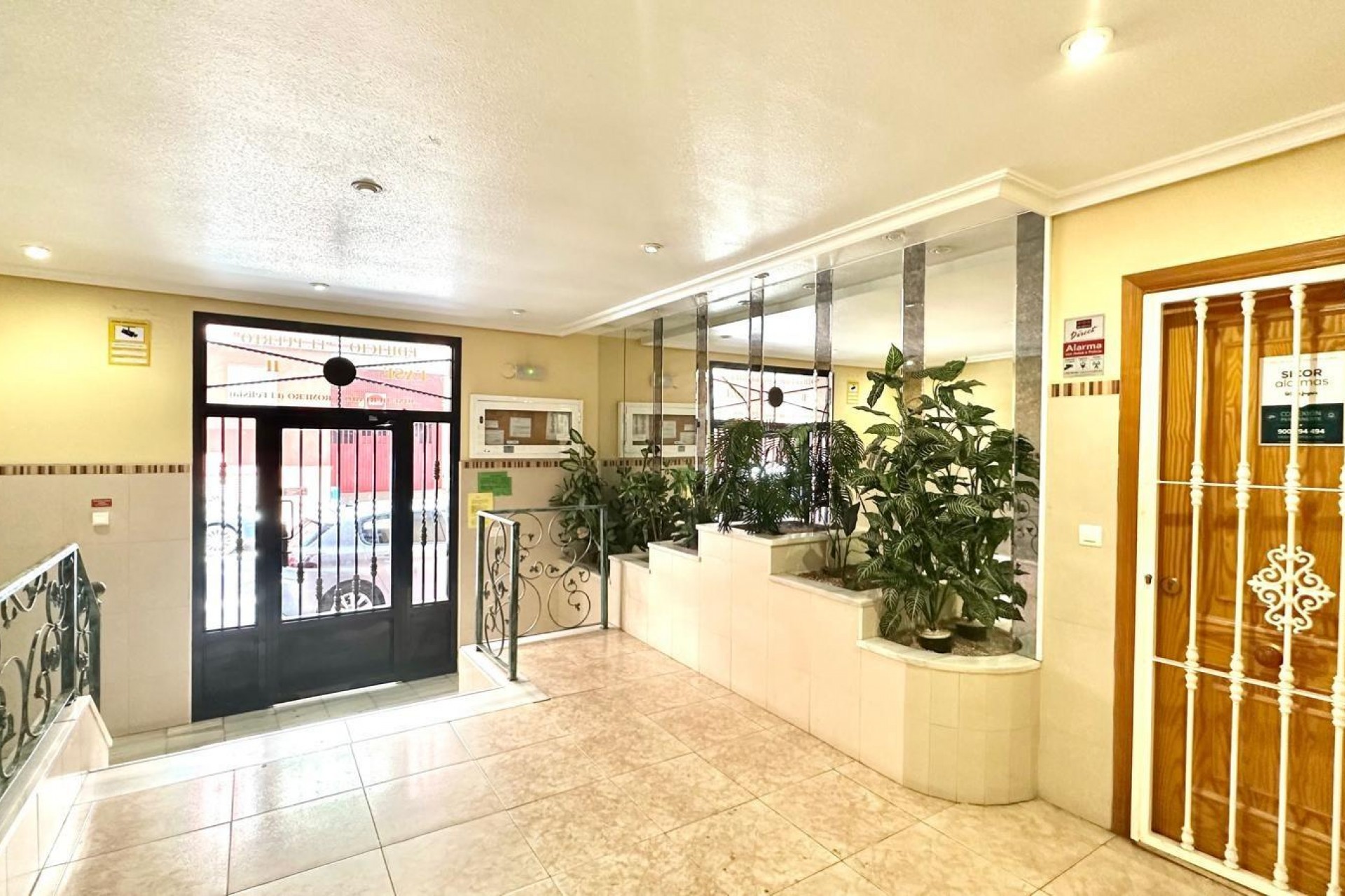 Återförsäljning - Apartment -
Torrevieja - Centro