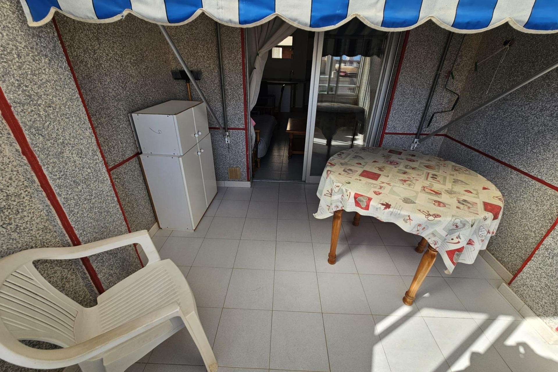 Återförsäljning - Apartment -
Torrevieja - Centro