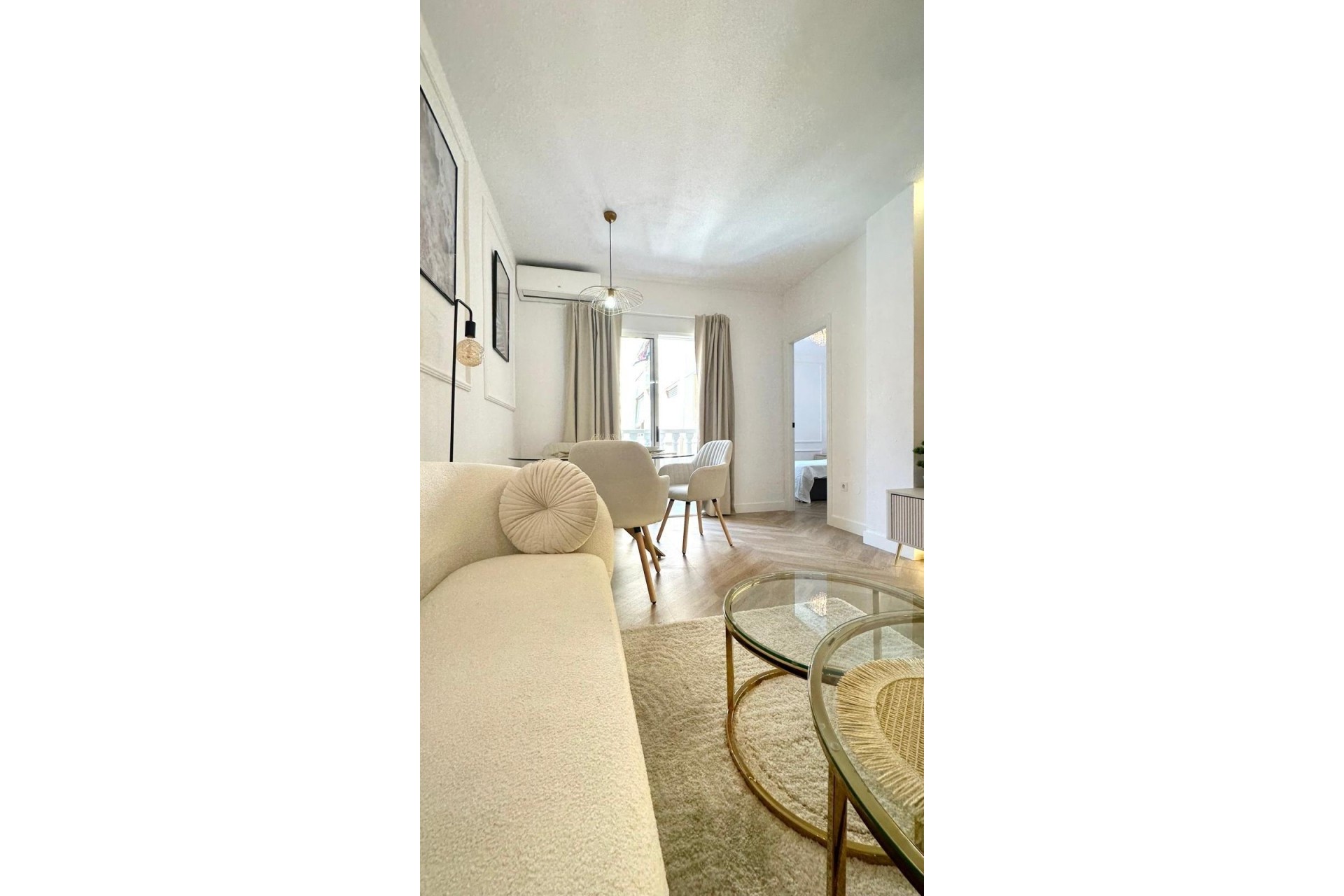 Återförsäljning - Apartment -
Torrevieja - Centro