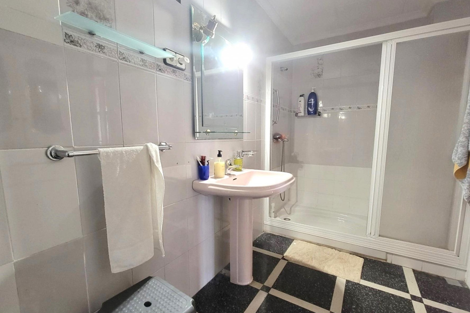 Återförsäljning - Apartment -
Torrevieja - Centro