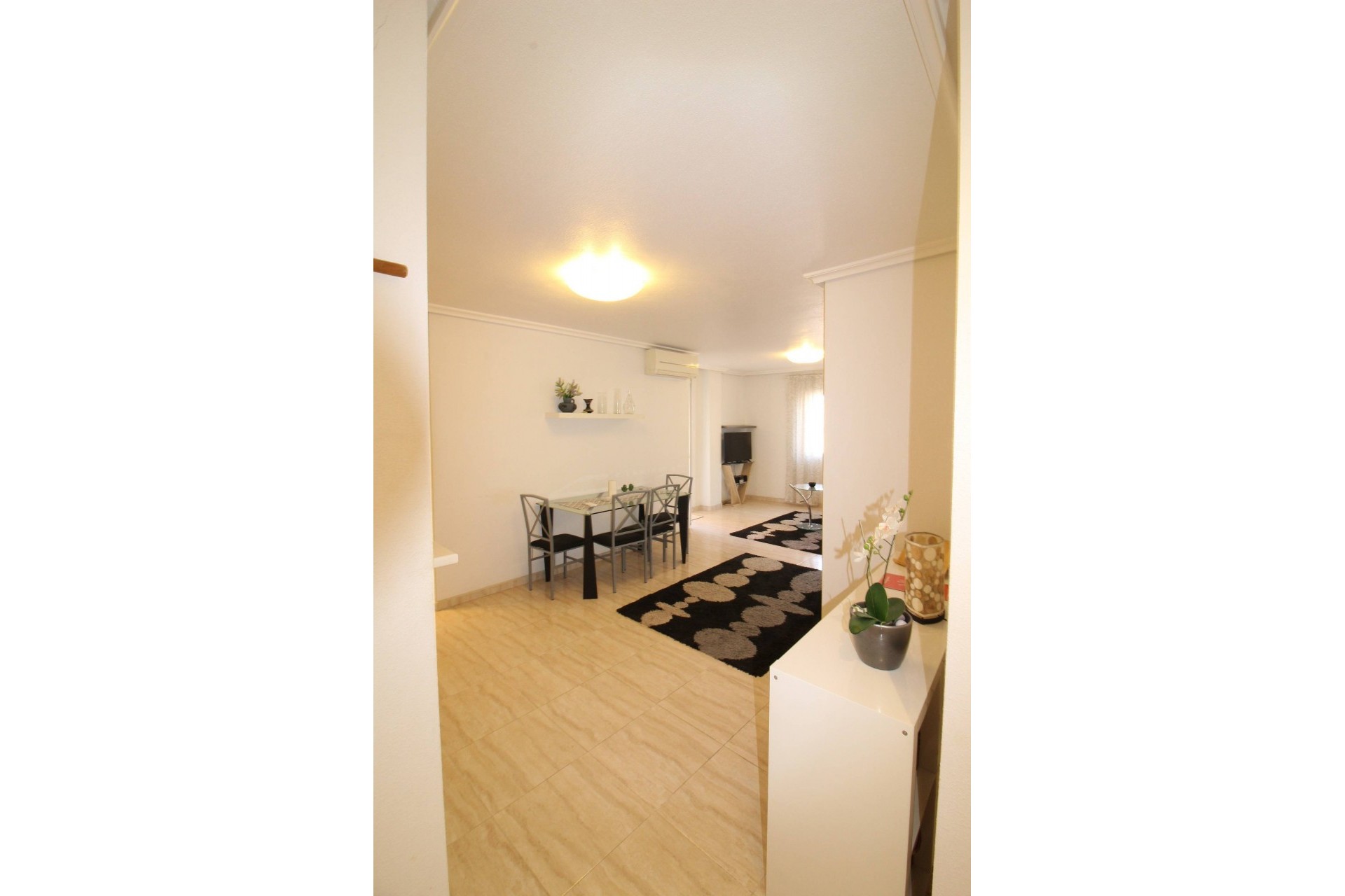 Återförsäljning - Apartment -
Torrevieja - Centro