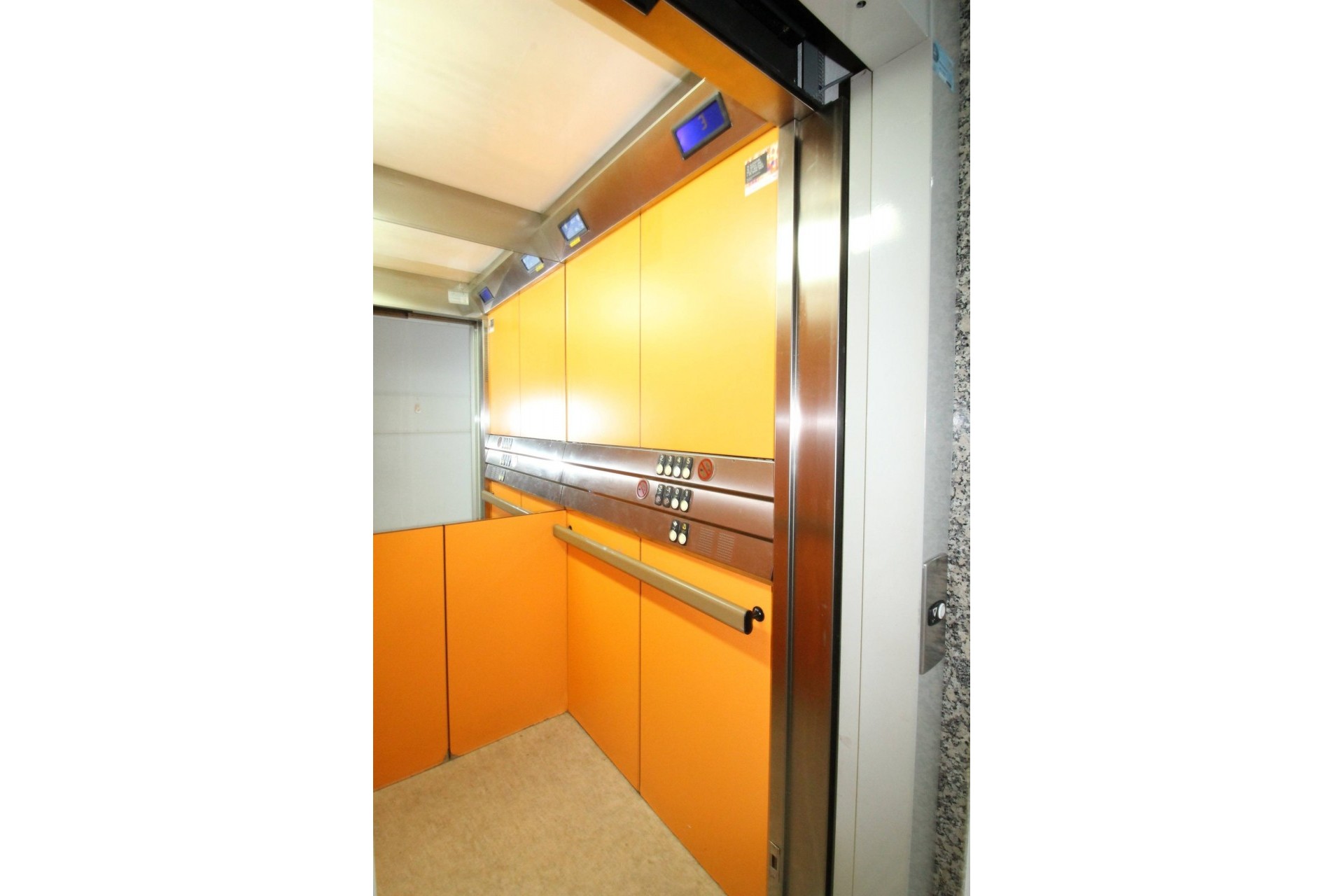 Återförsäljning - Apartment -
Torrevieja - Centro