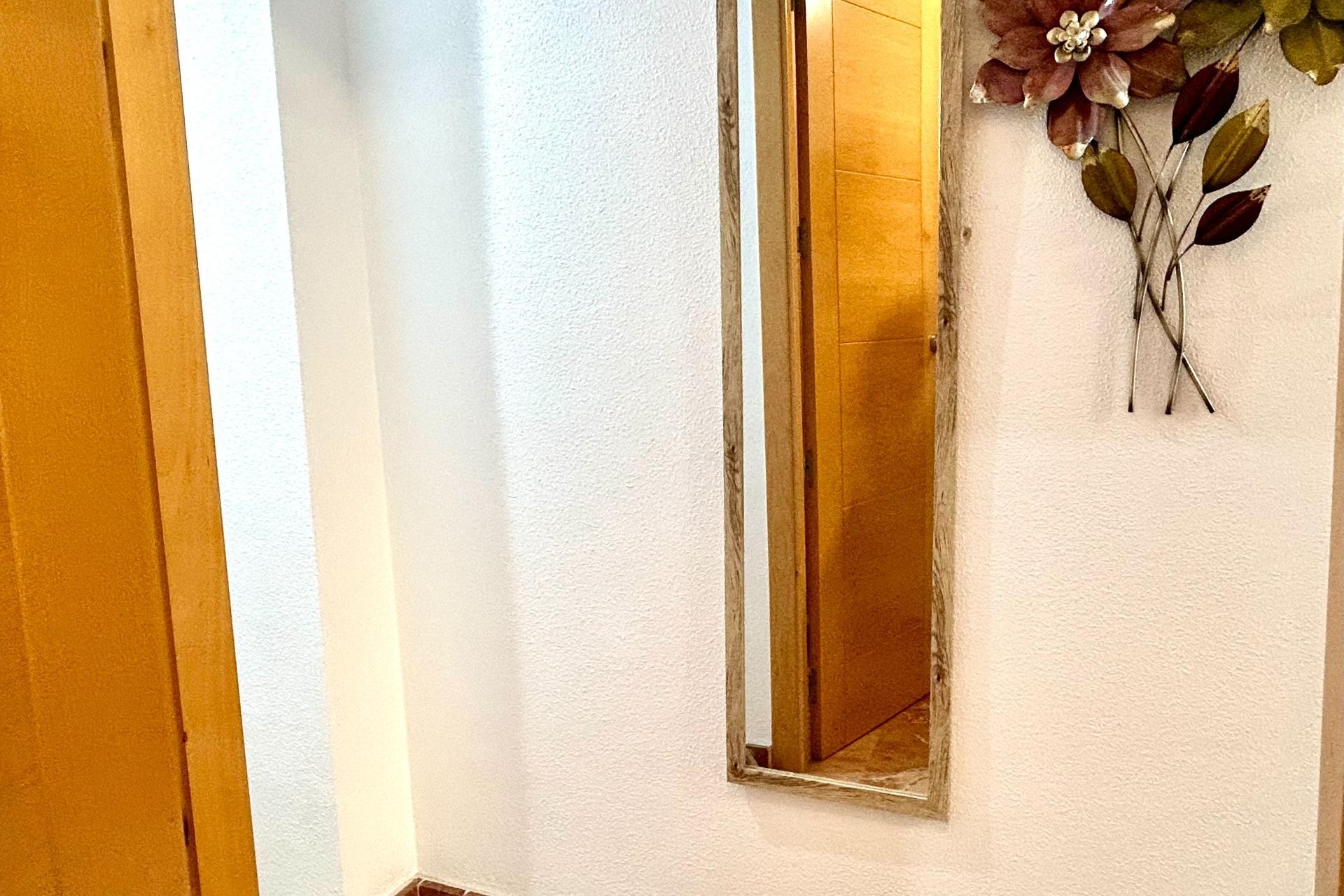 Återförsäljning - Apartment -
Torrevieja - Centro