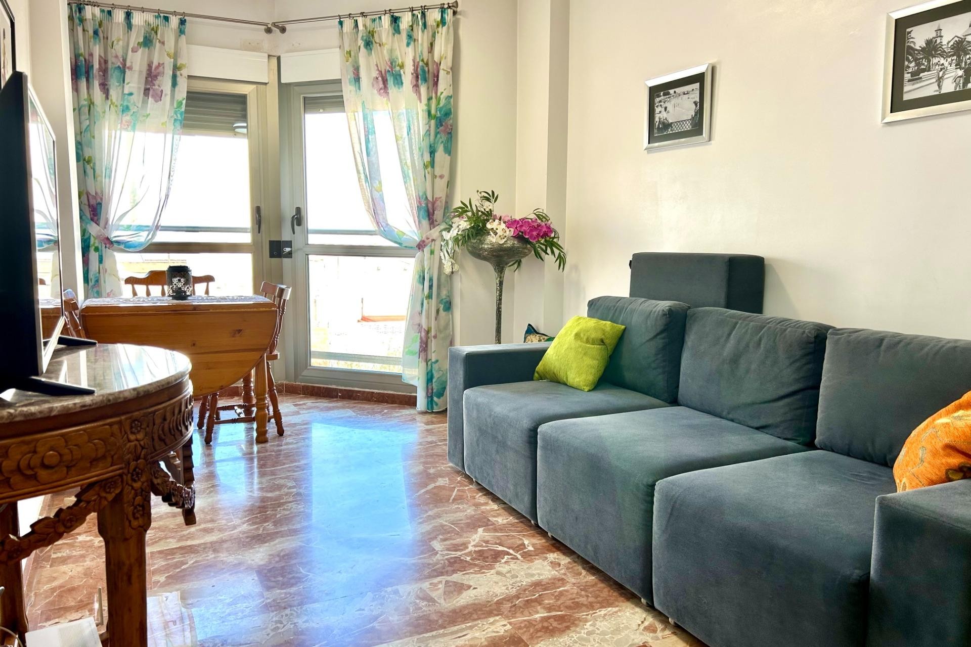 Återförsäljning - Apartment -
Torrevieja - Centro