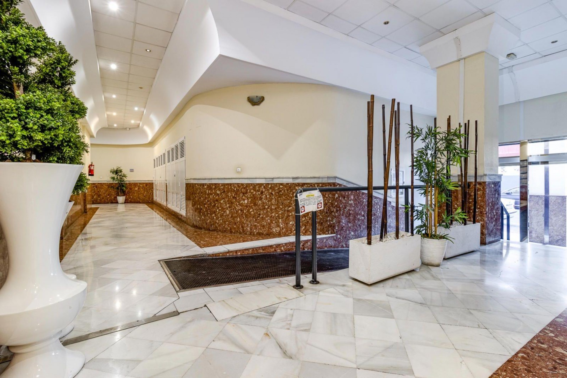 Återförsäljning - Apartment -
Torrevieja - Centro