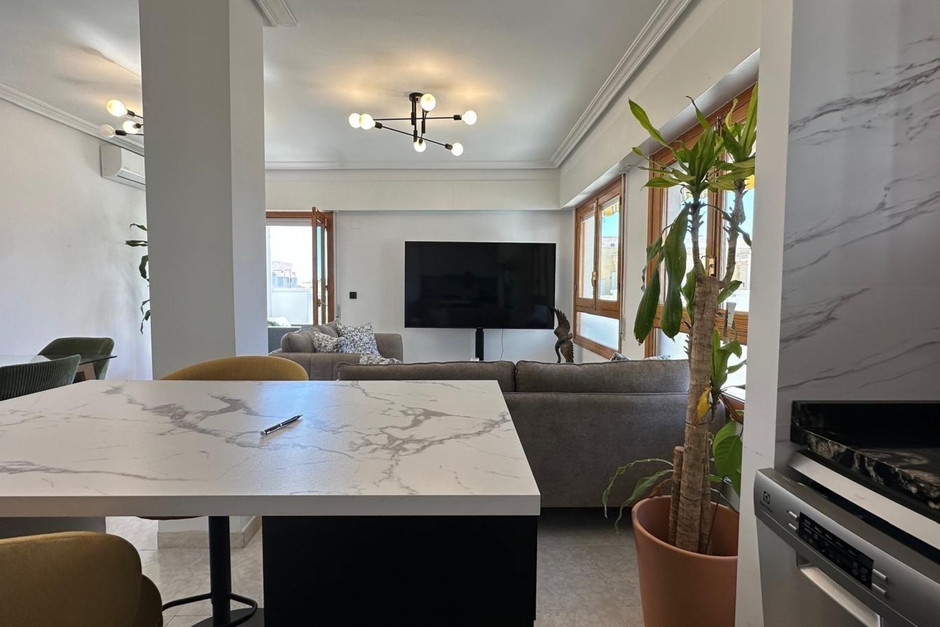 Återförsäljning - Apartment -
Torrevieja - Centro