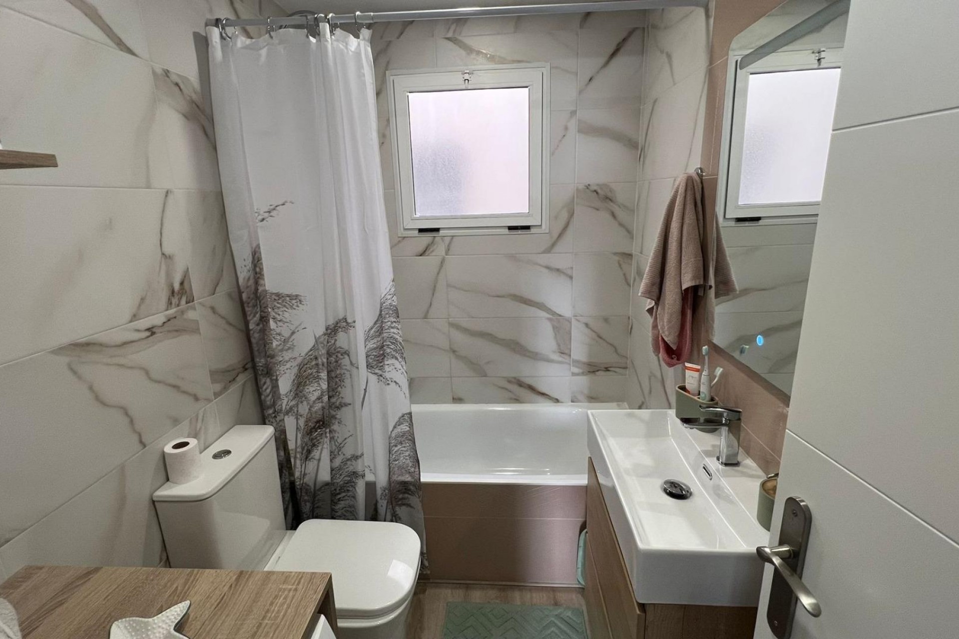 Återförsäljning - Apartment -
Torrevieja - Centro