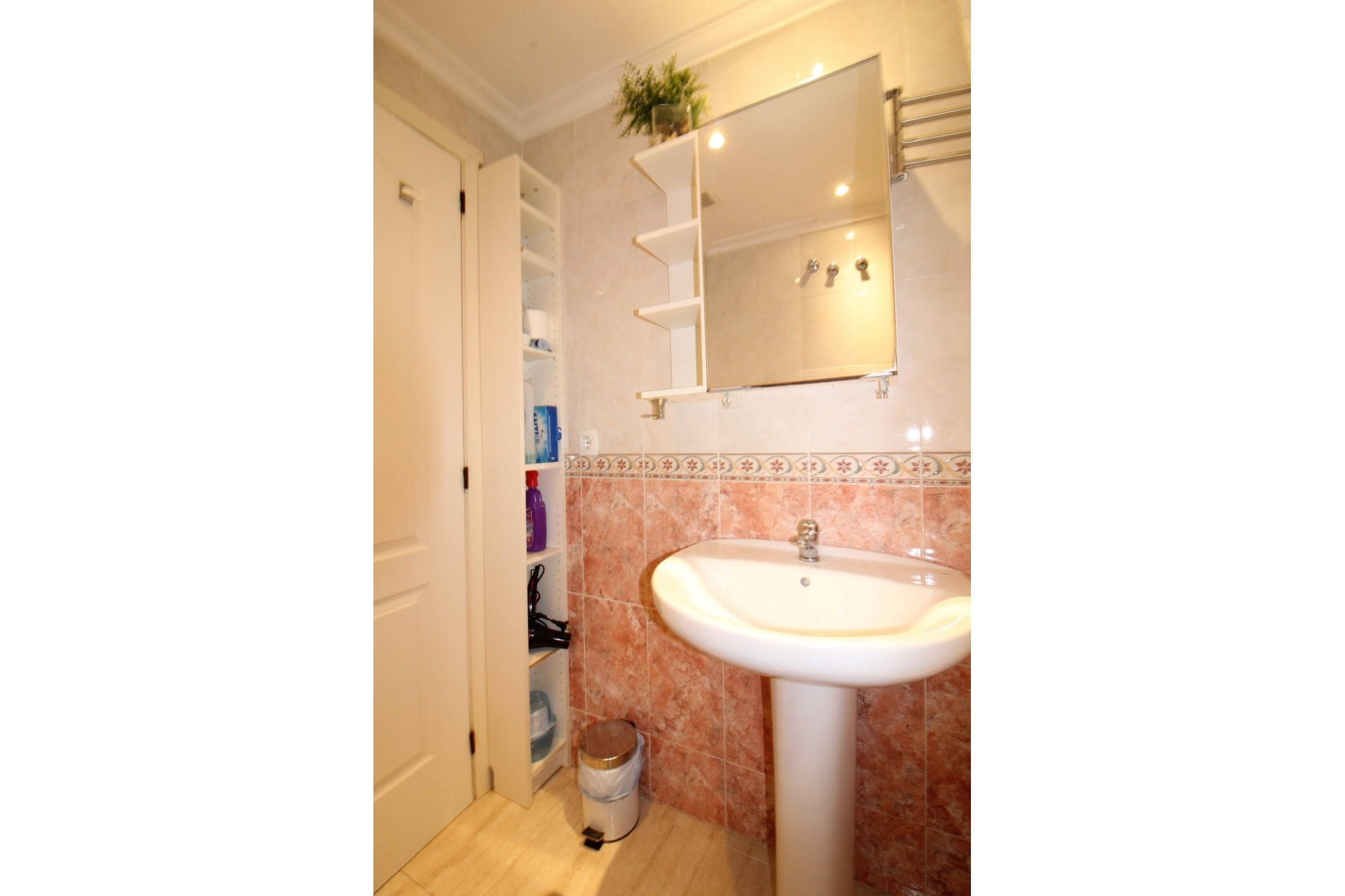 Återförsäljning - Apartment -
Torrevieja - Centro