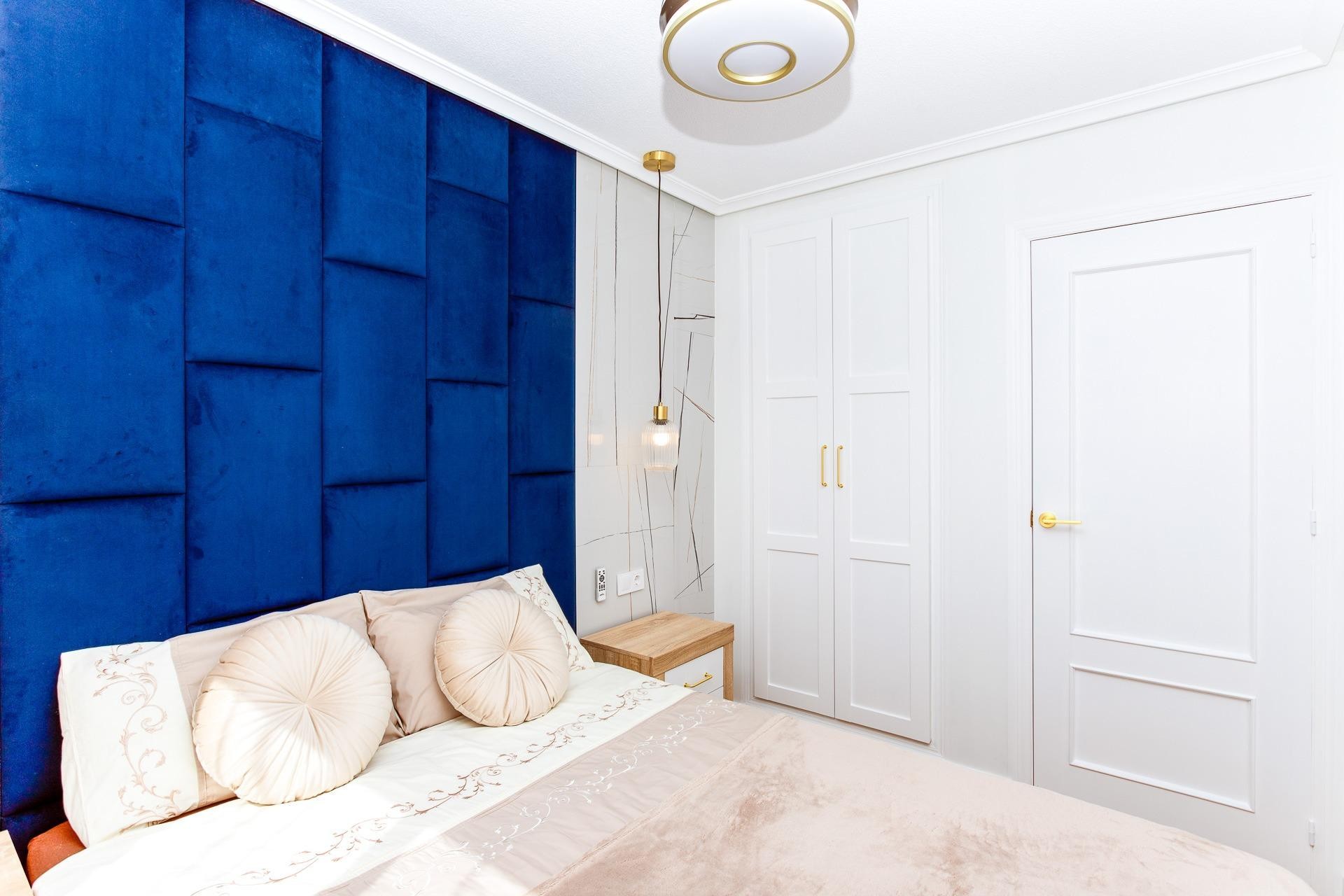 Återförsäljning - Apartment -
Torrevieja - Centro