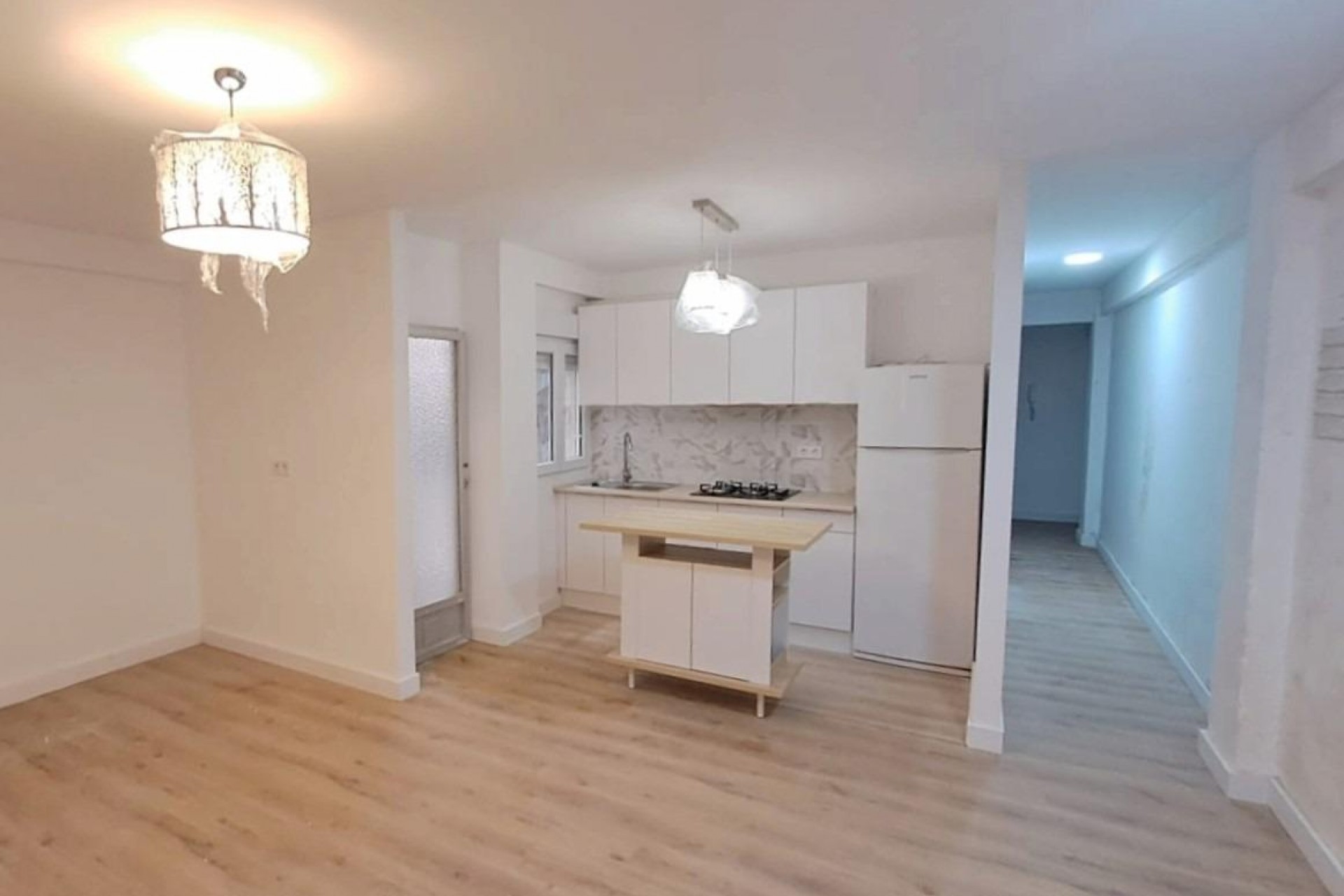 Återförsäljning - Apartment -
Torrevieja - Centro