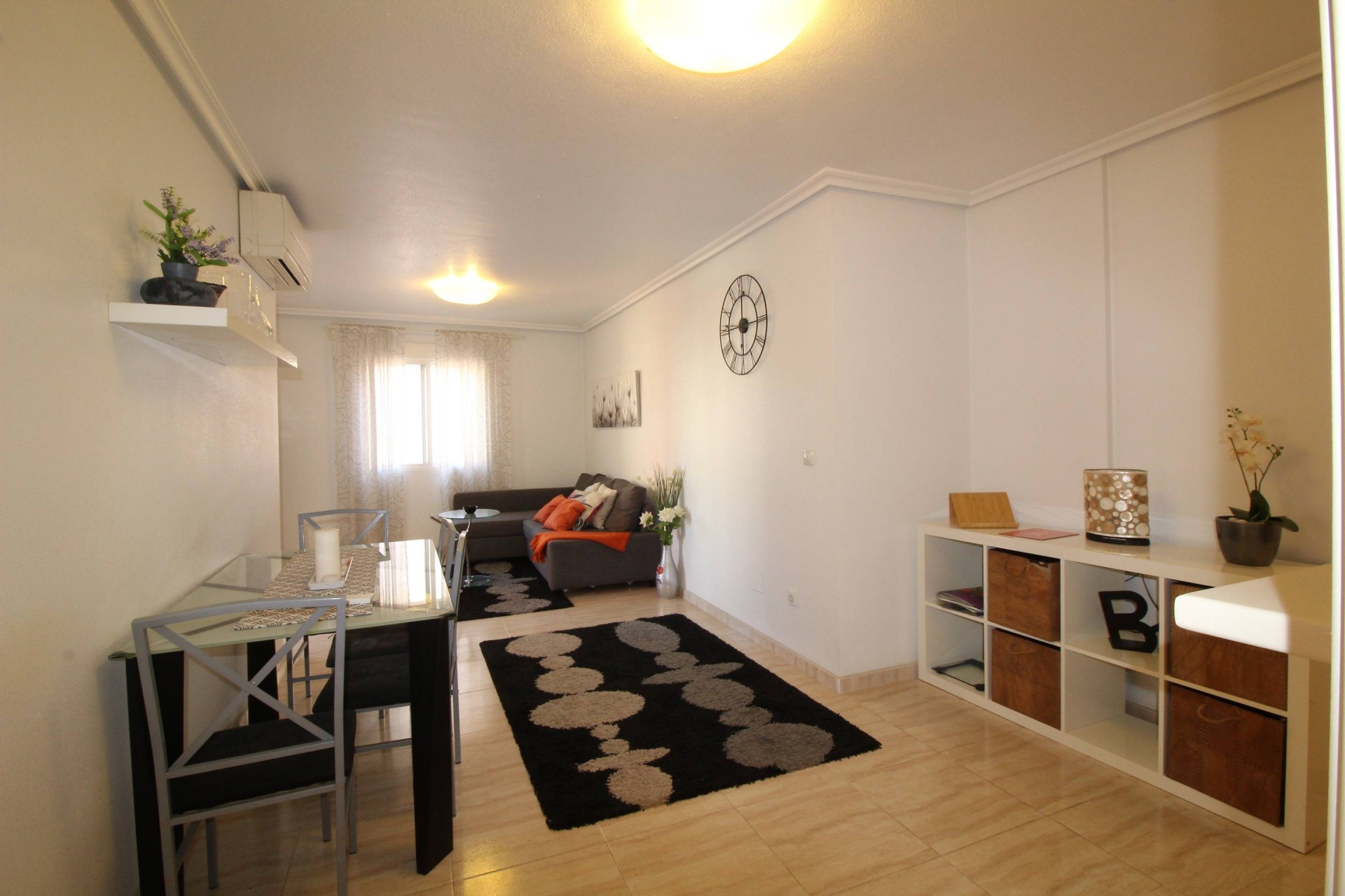 Återförsäljning - Apartment -
Torrevieja - Centro